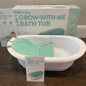 Frida Baby 4-in-1 Grow-With-Me Bath Tub